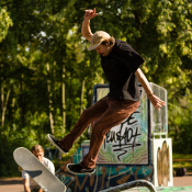 16h04m47JG0B0188-1200.jpg